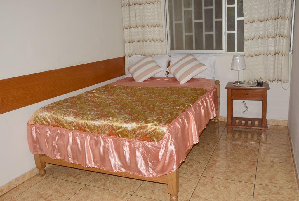 Casa Del Huesped - Guest House بوكالبا المظهر الخارجي الصورة